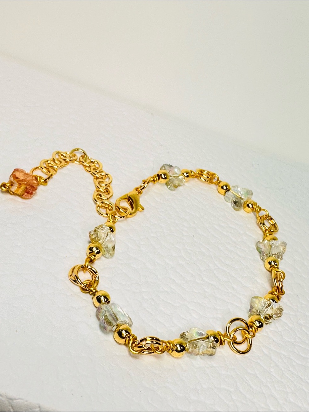 Swarovski Crystal beads Bracelet with Clear and Amber Accents - Picture 4 of 12